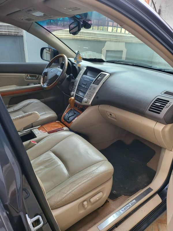 Thumbnail 2 of 2005 Lexus RX XLE
